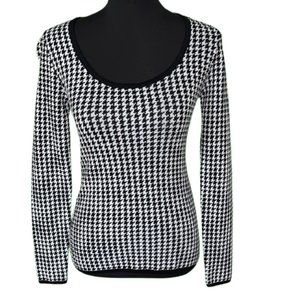 White House Black market houndstooth LS top nwot XS